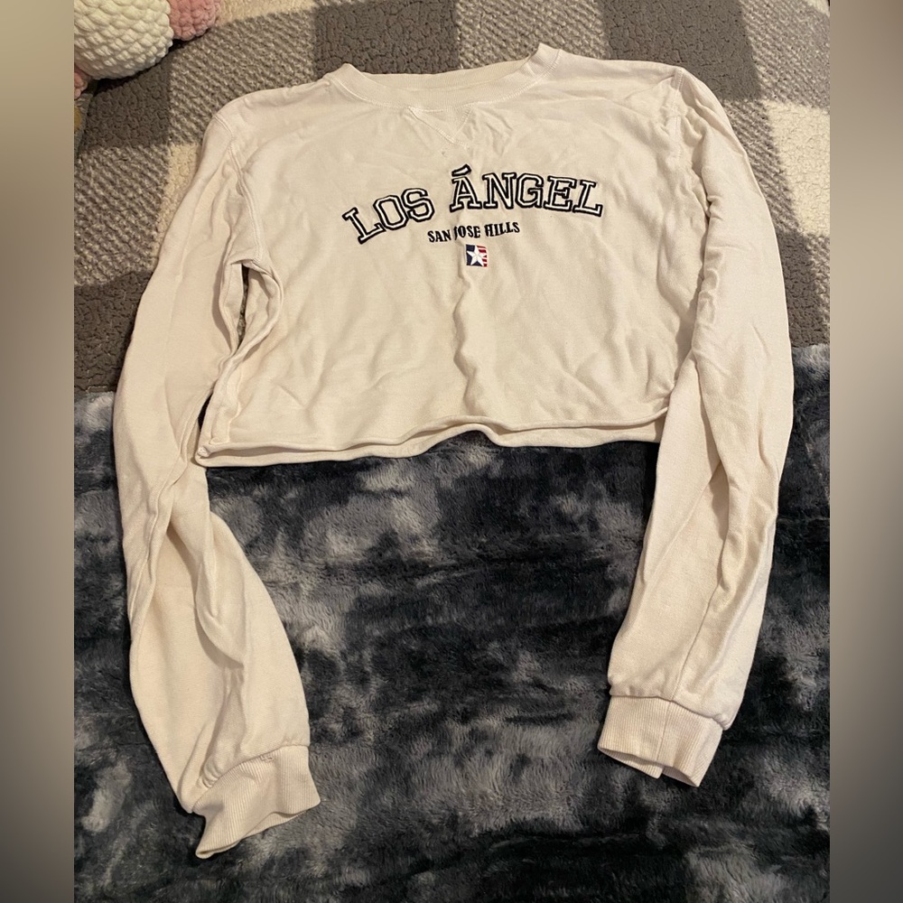 Cropped shirt